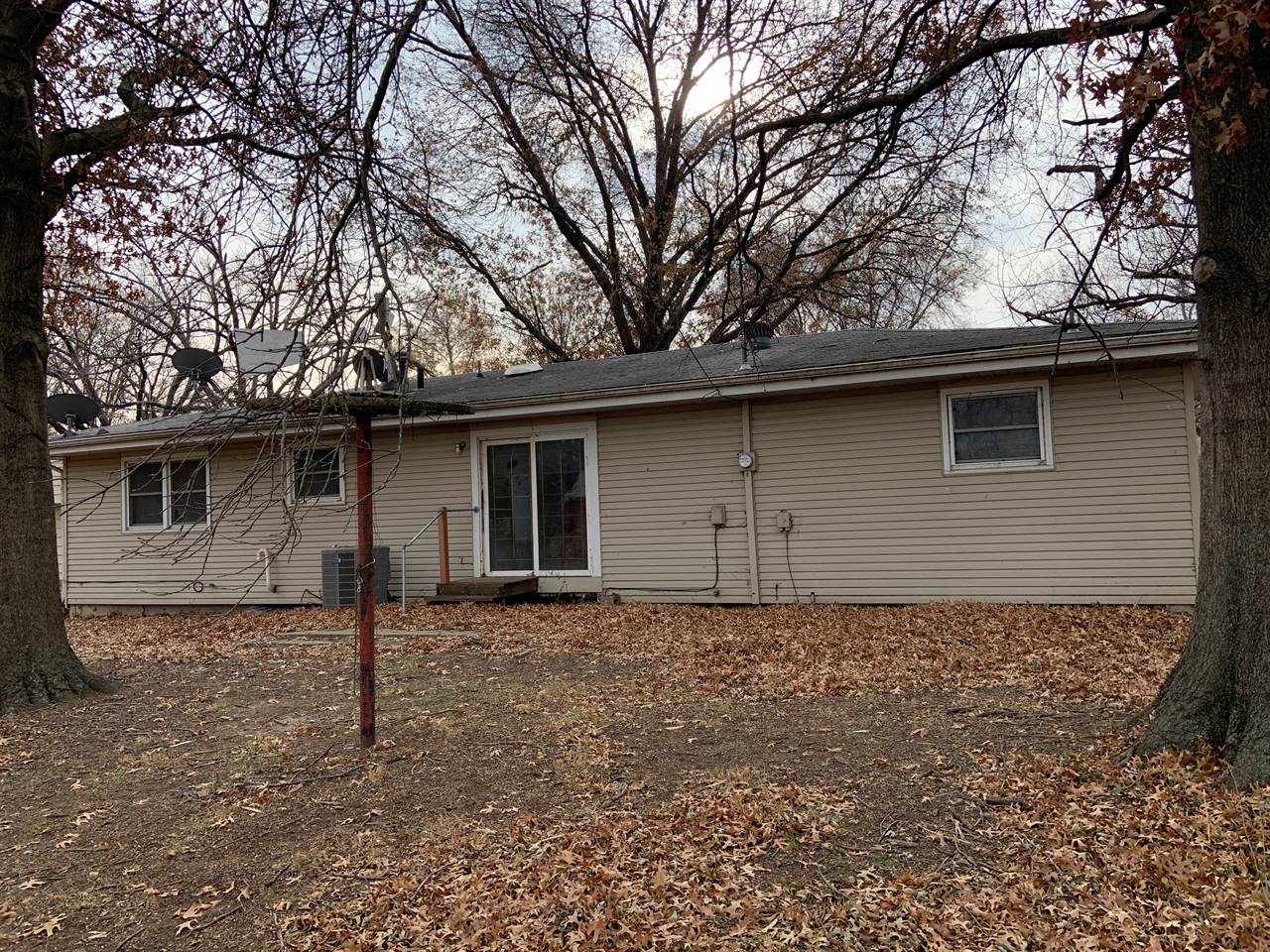 2214 Westchester Road, Lawrence, KS 66049