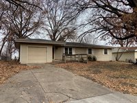 2214 Westchester Road, Lawrence, KS 66049