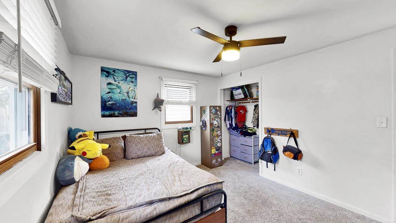 1284 Echo Lane, Green Bay, WI 54304