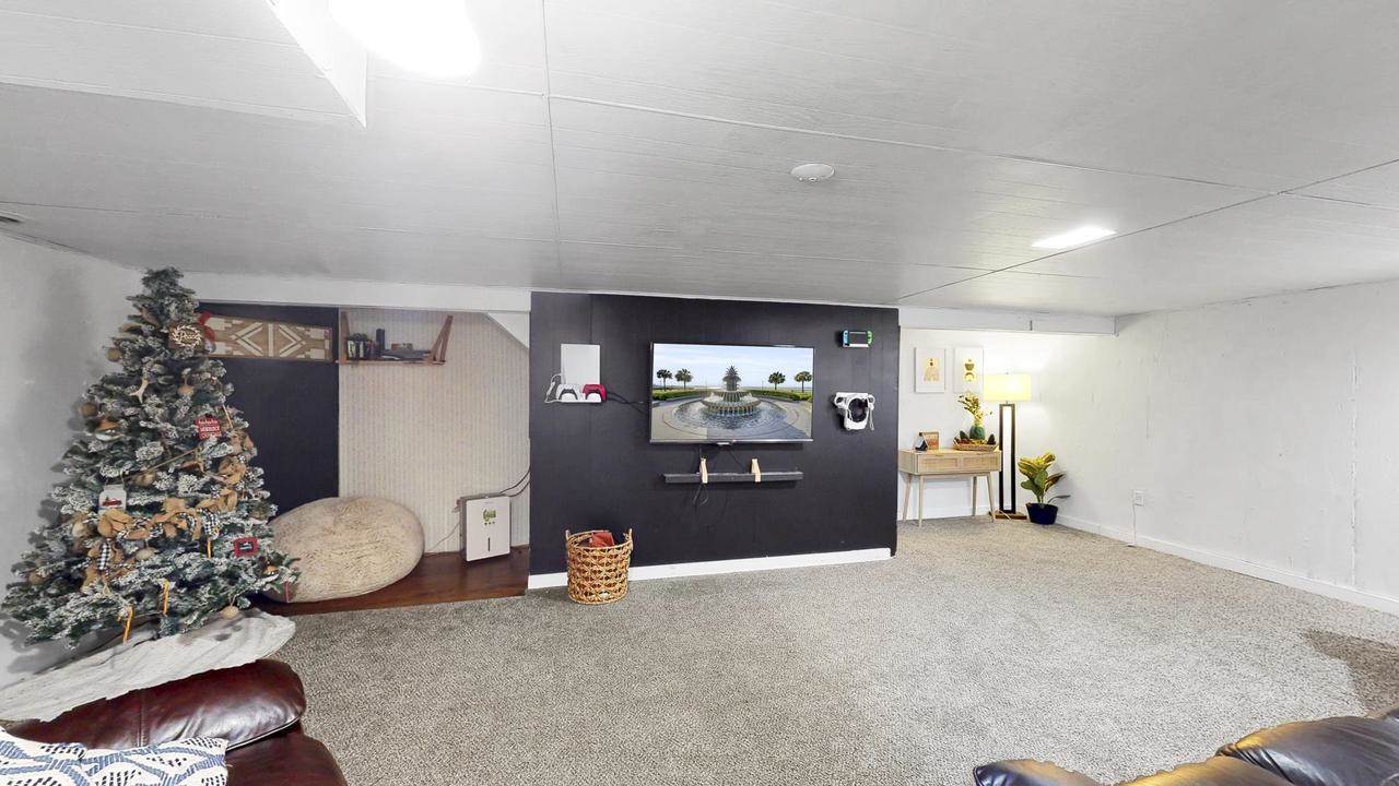 1284 Echo Lane, Green Bay, WI 54304