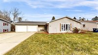 1284 Echo Lane, Green Bay, WI 54304
