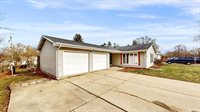 1284 Echo Lane, Green Bay, WI 54304