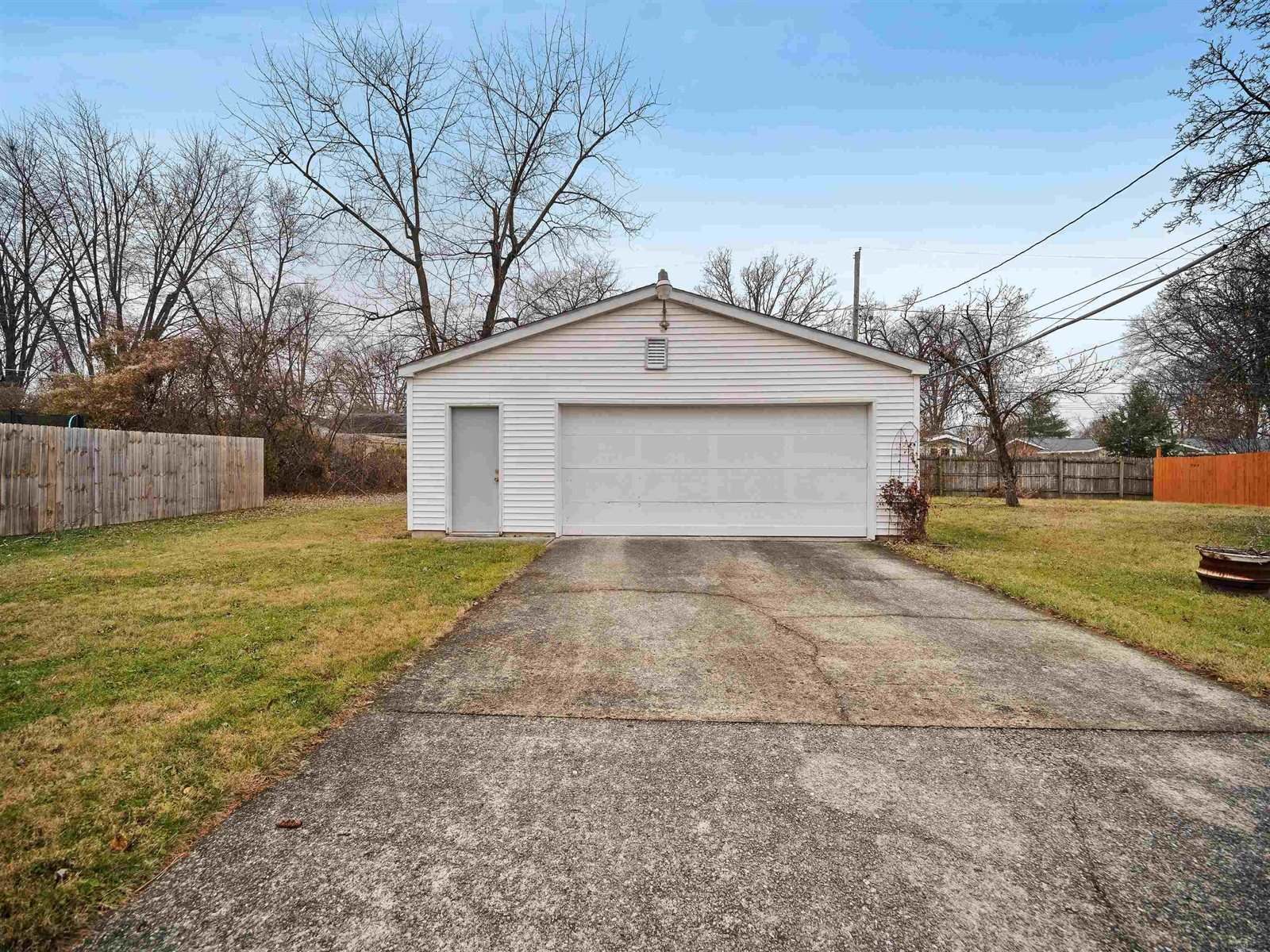 3123 Addison Avenue, Fort Wayne, IN 46805