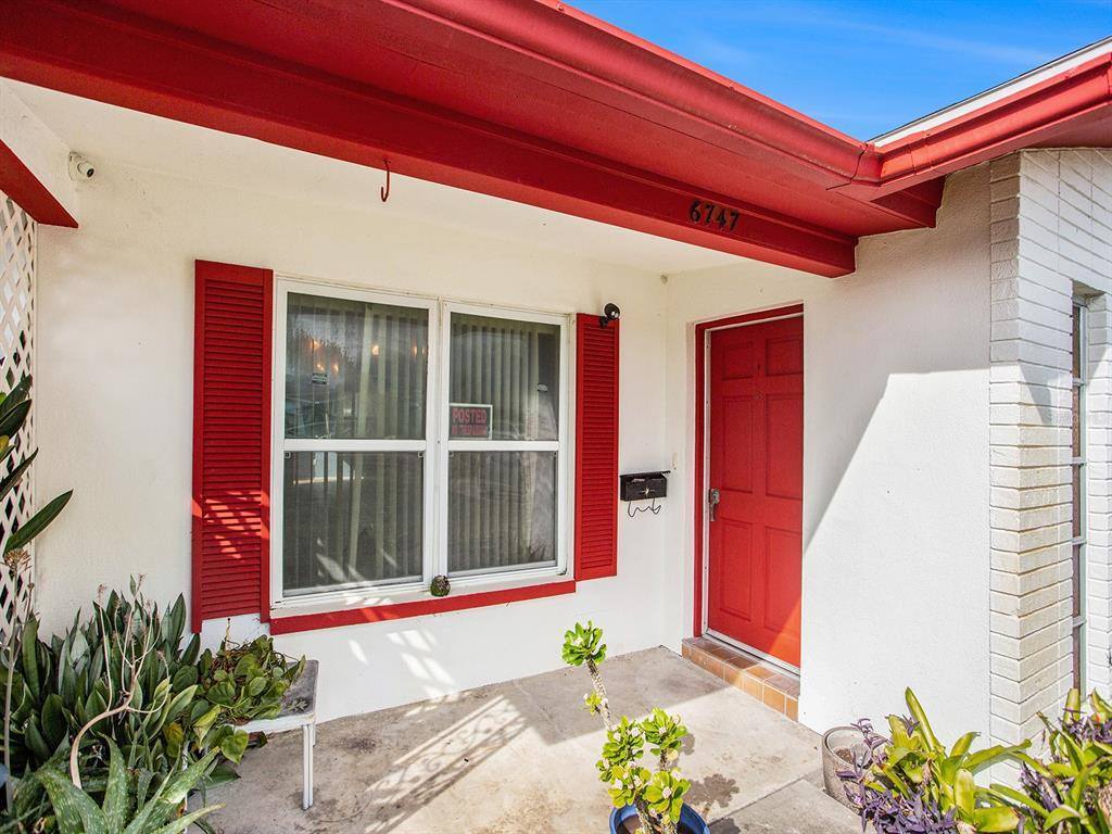6747 16TH Street South, Saint Petersburg, FL 33705