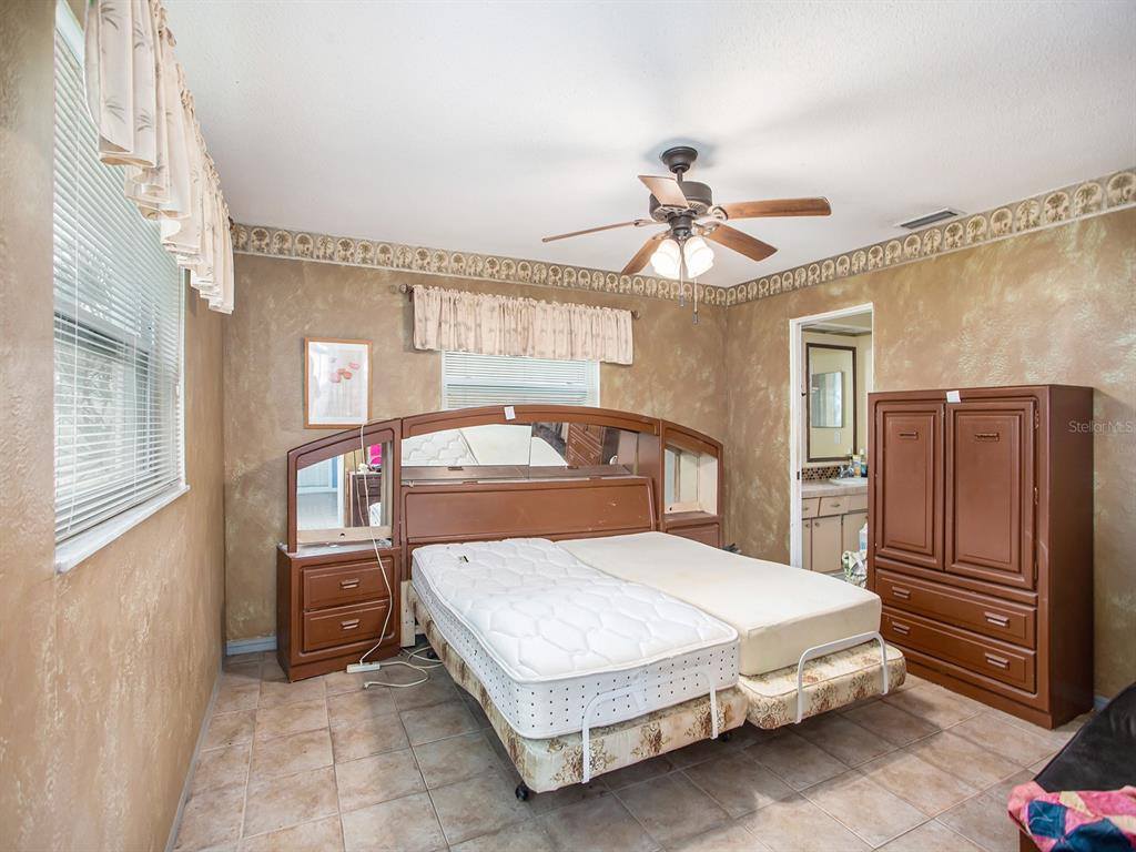 6747 16TH Street South, Saint Petersburg, FL 33705