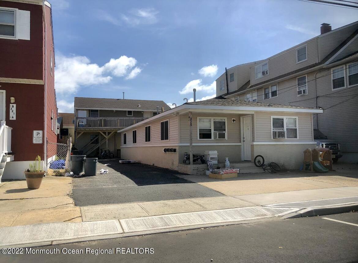 325 Blaine Avenue, Seaside Heights, NJ 08751