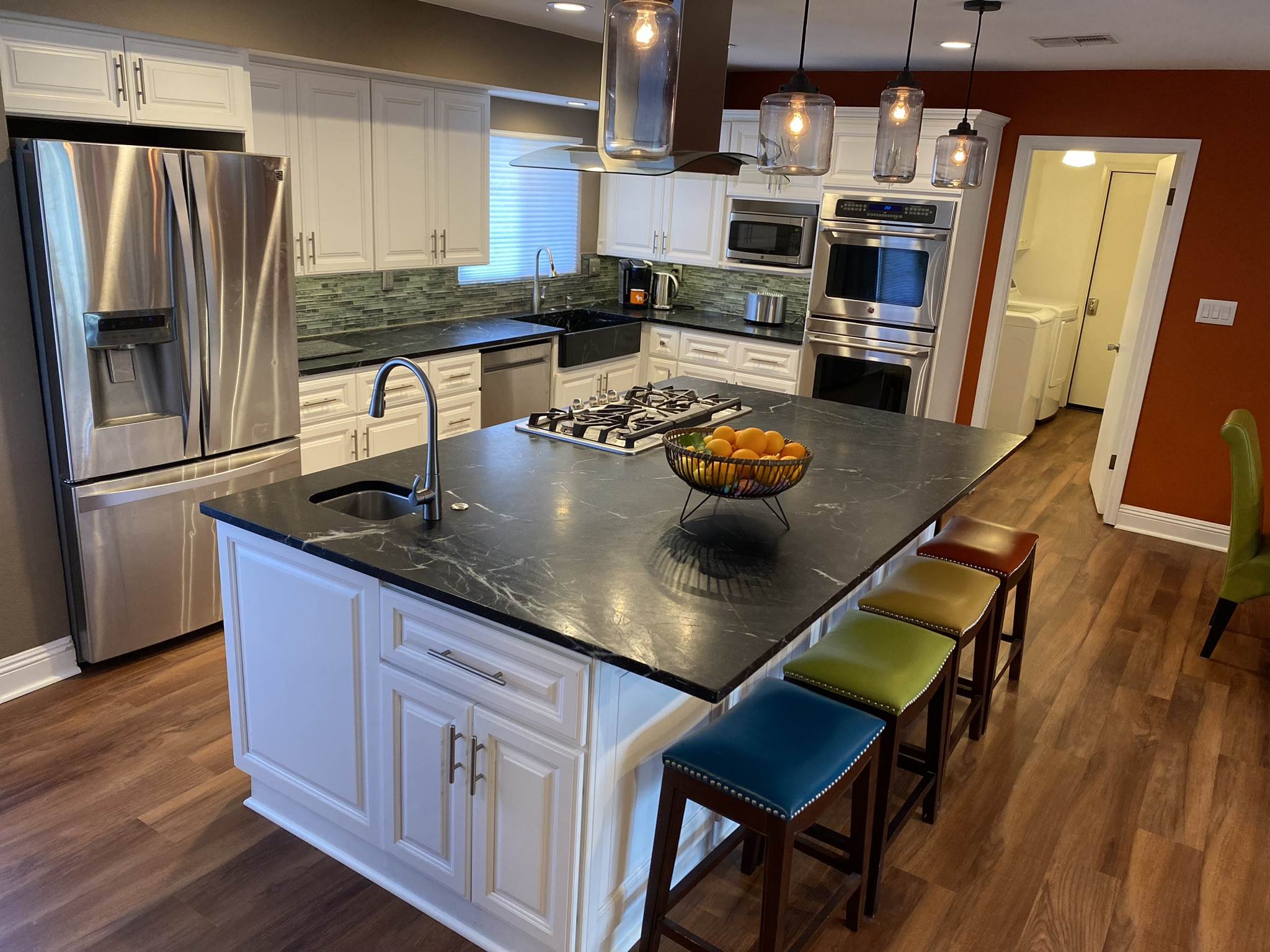 1009 Grandview Avenue, Ojai, CA 93023