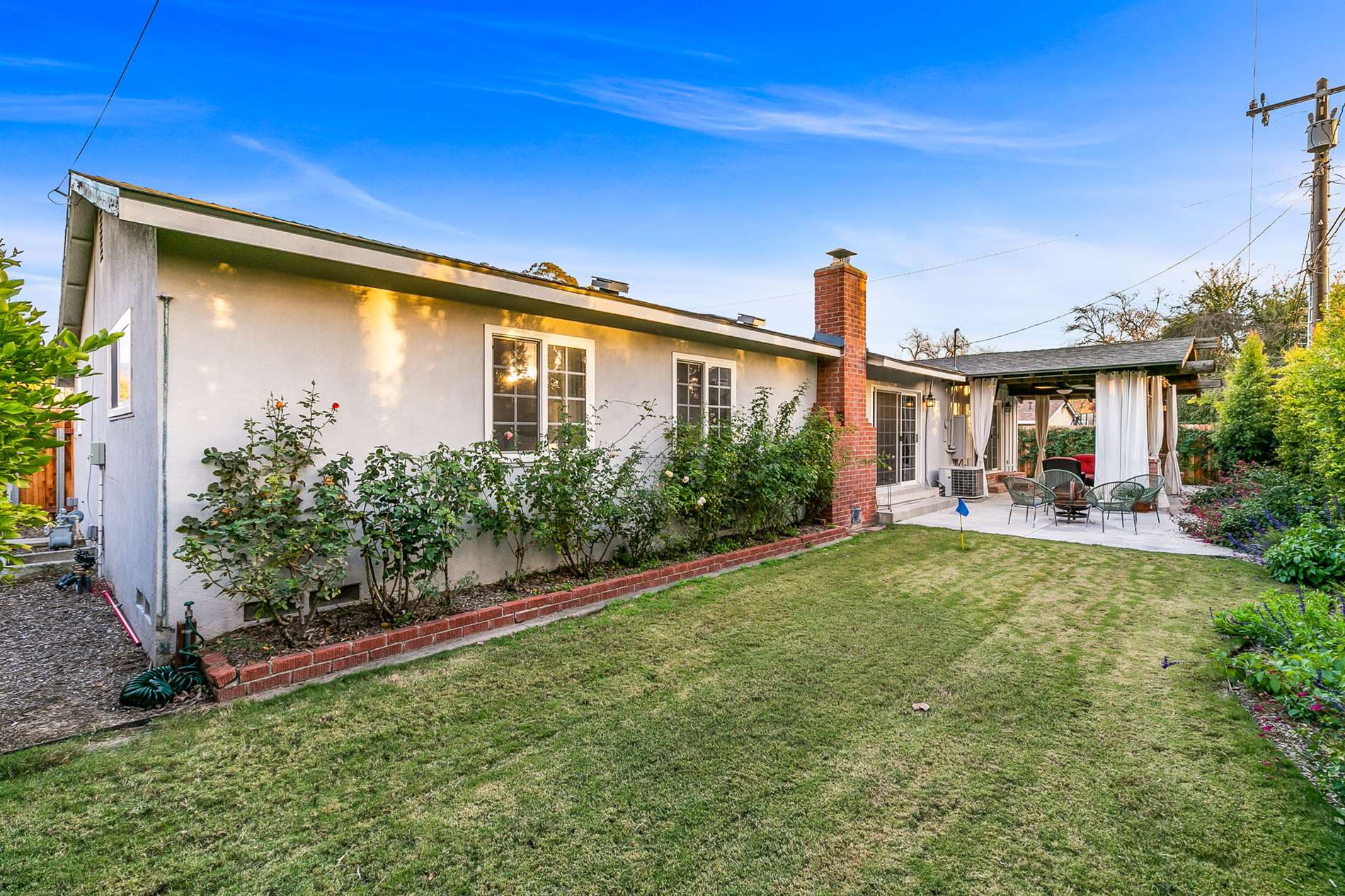 1009 Grandview Avenue, Ojai, CA 93023