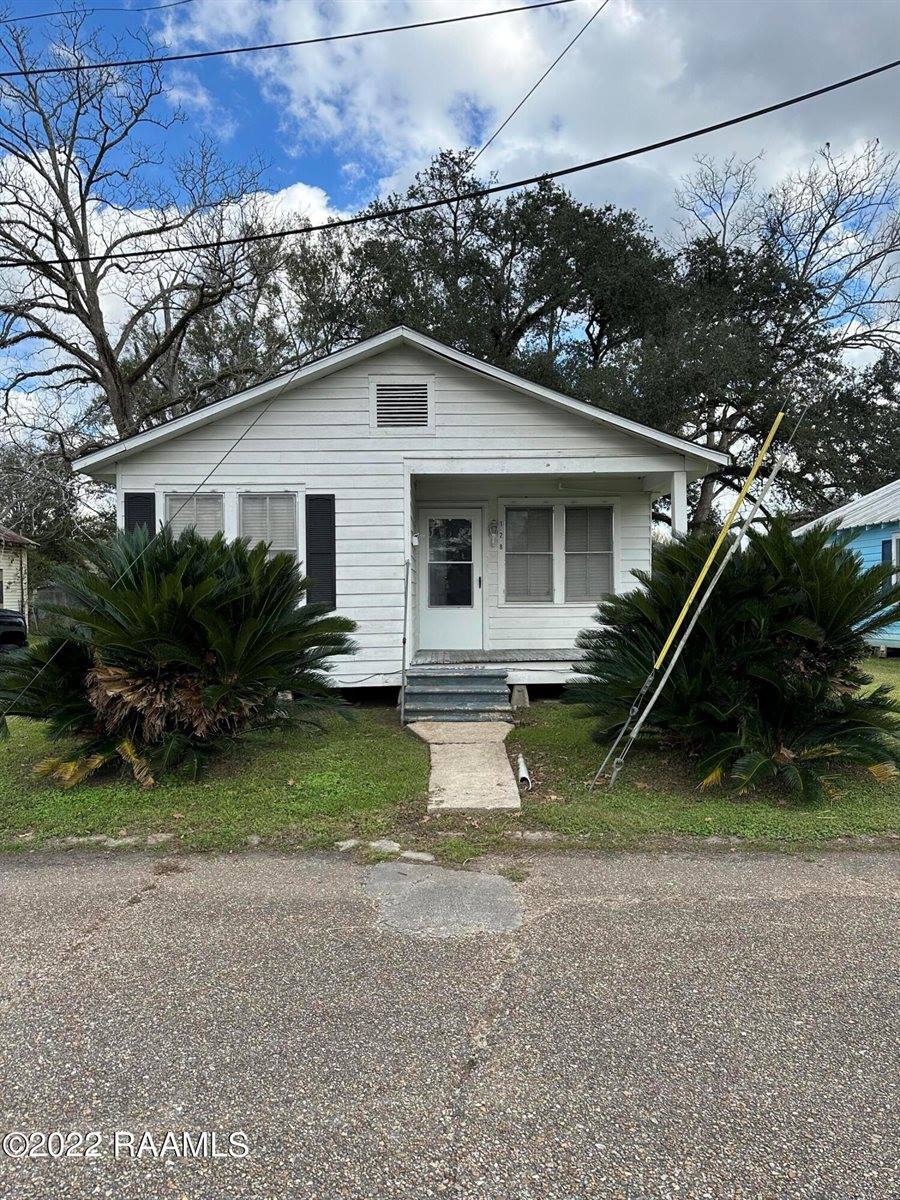 128 Labbe Street, Saint Martinville, LA 70582