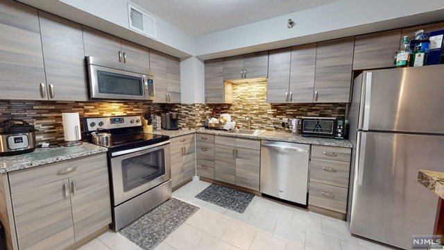 316 Prospect Avenue, Hackensack, NJ 07601