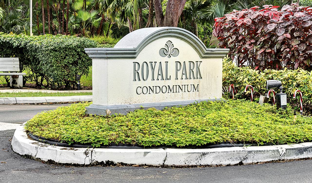 102 Royal Park Dr, #2G, Oakland Park, FL 33309