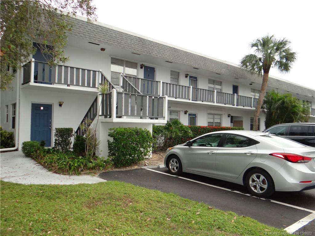 2929 SE Ocean Boulevard, Stuart, FL 34996