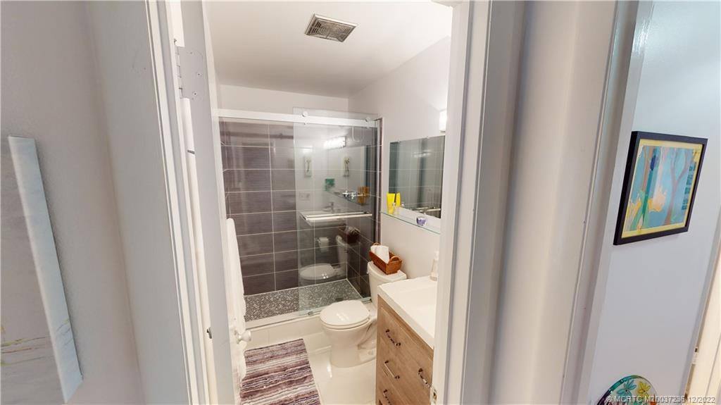 2929 SE Ocean Boulevard, Stuart, FL 34996