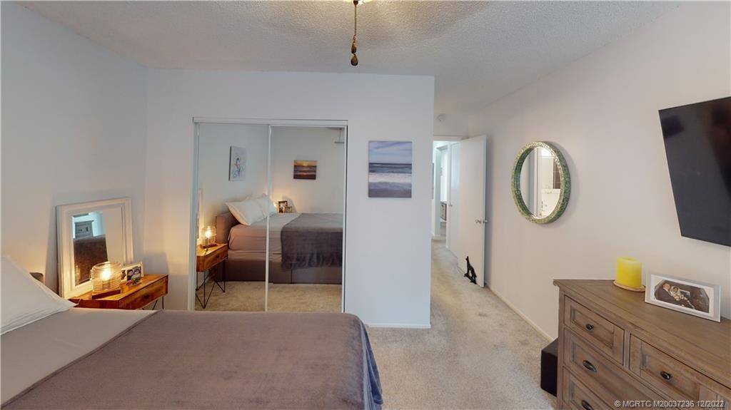 2929 SE Ocean Boulevard, Stuart, FL 34996