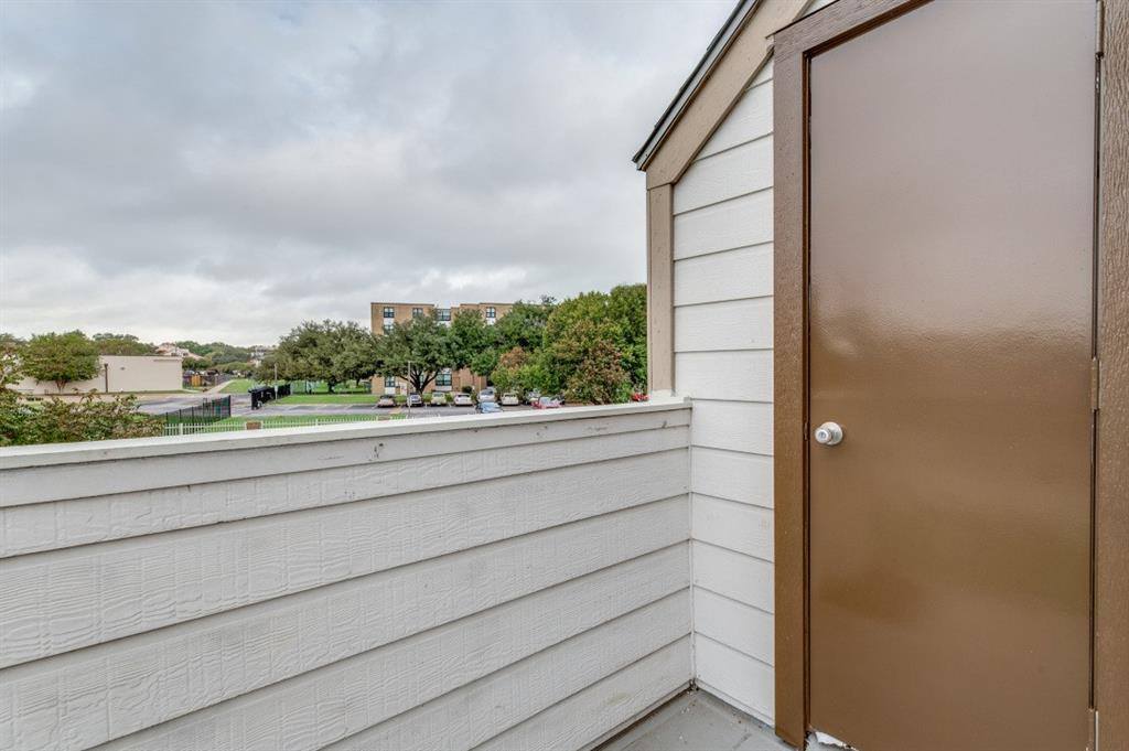 3129 Sondra Drive, Fort Worth, TX 76107