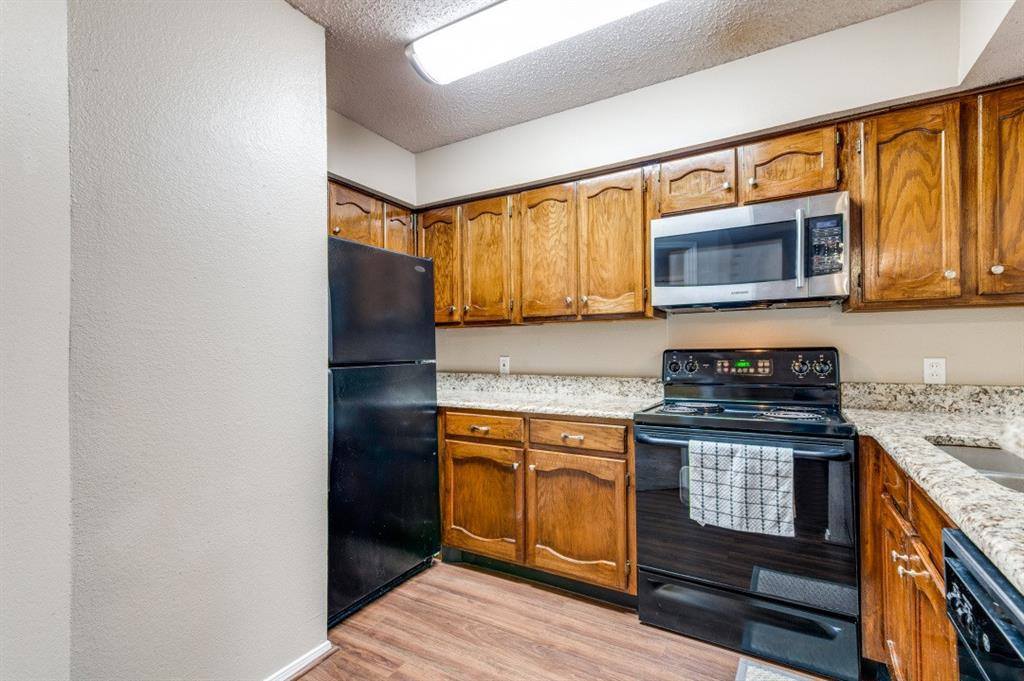 3129 Sondra Drive, Fort Worth, TX 76107