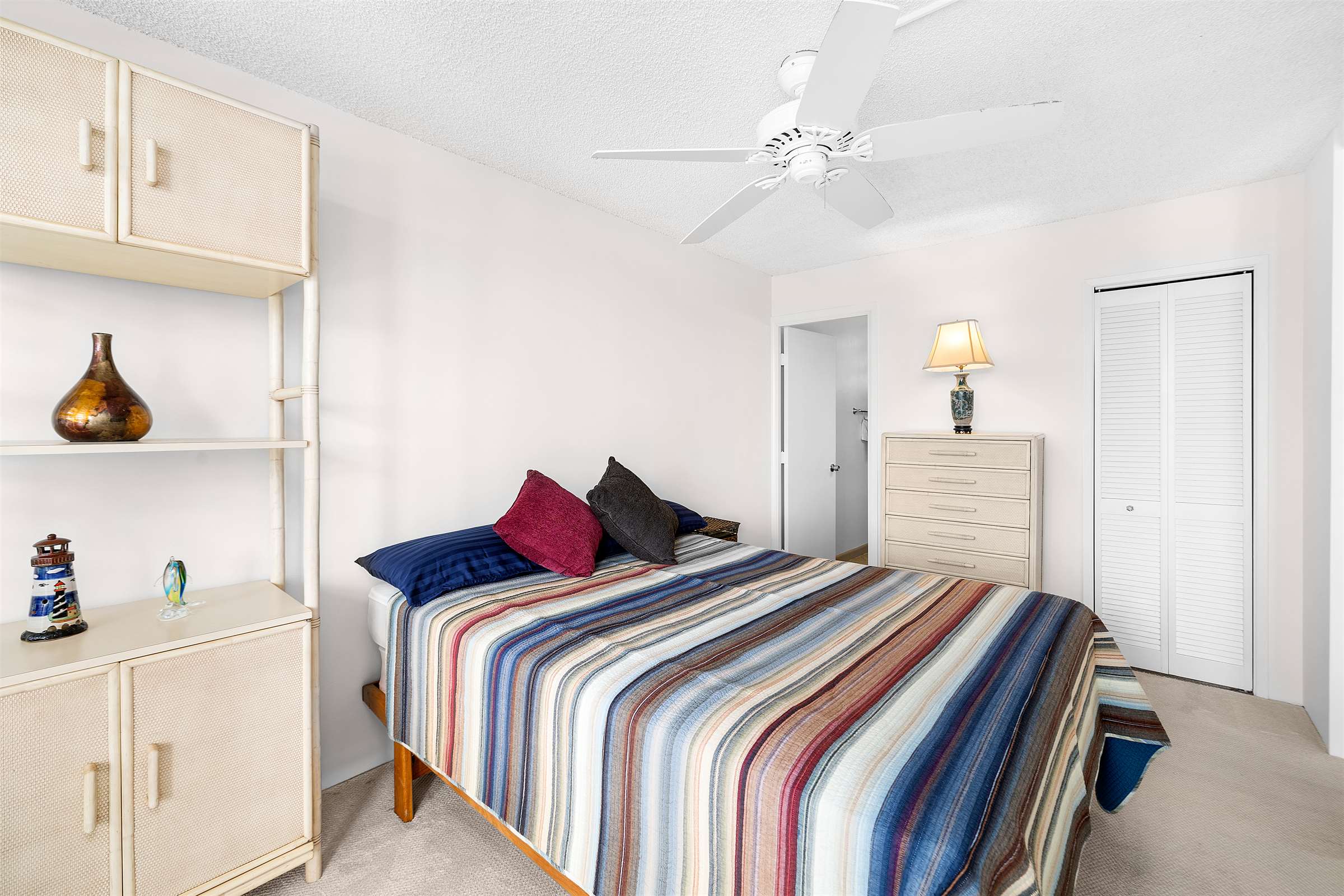 1215 Alexander Street, Honolulu, HI 96826