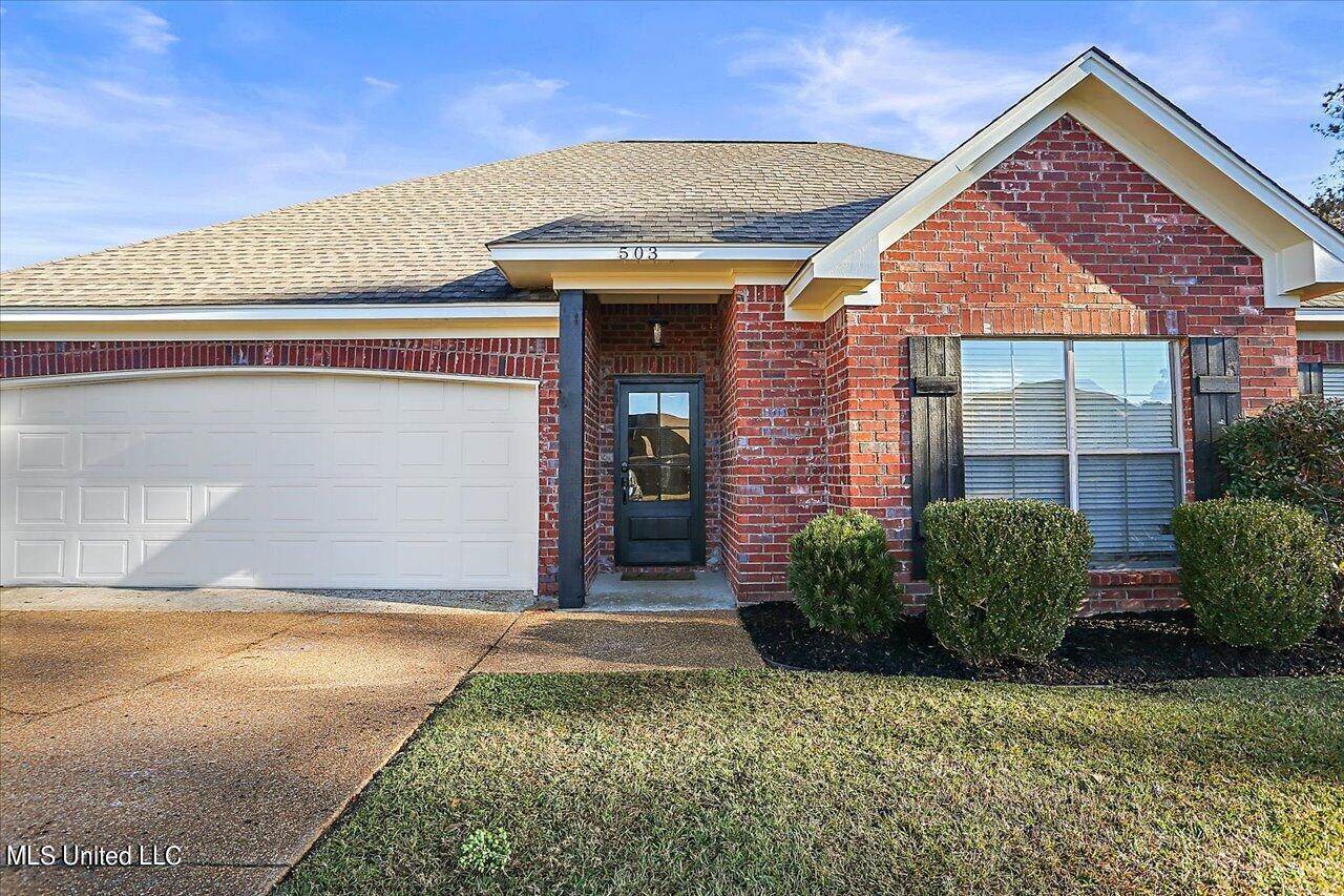 503 Moss Court, Pearl, MS 39208