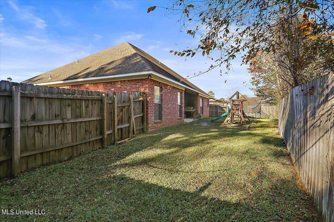 503 Moss Court, Pearl, MS 39208