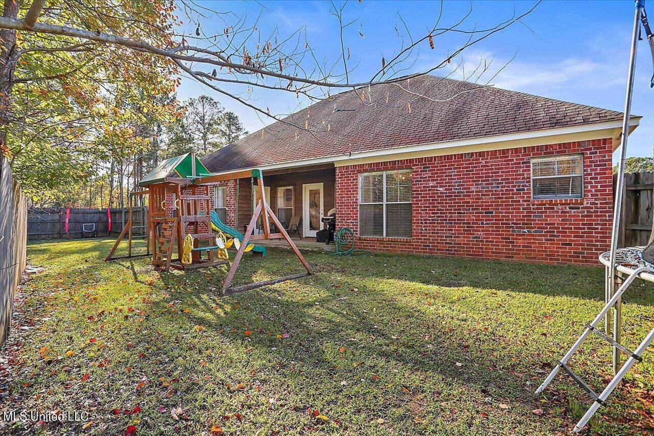 503 Moss Court, Pearl, MS 39208