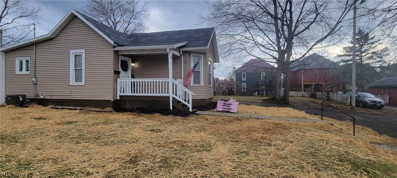 318 North 11th Street, Cambridge, OH 43725