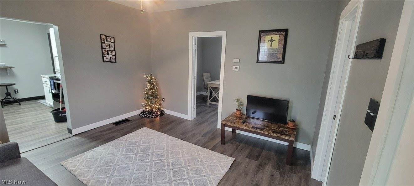 318 North 11th Street, Cambridge, OH 43725