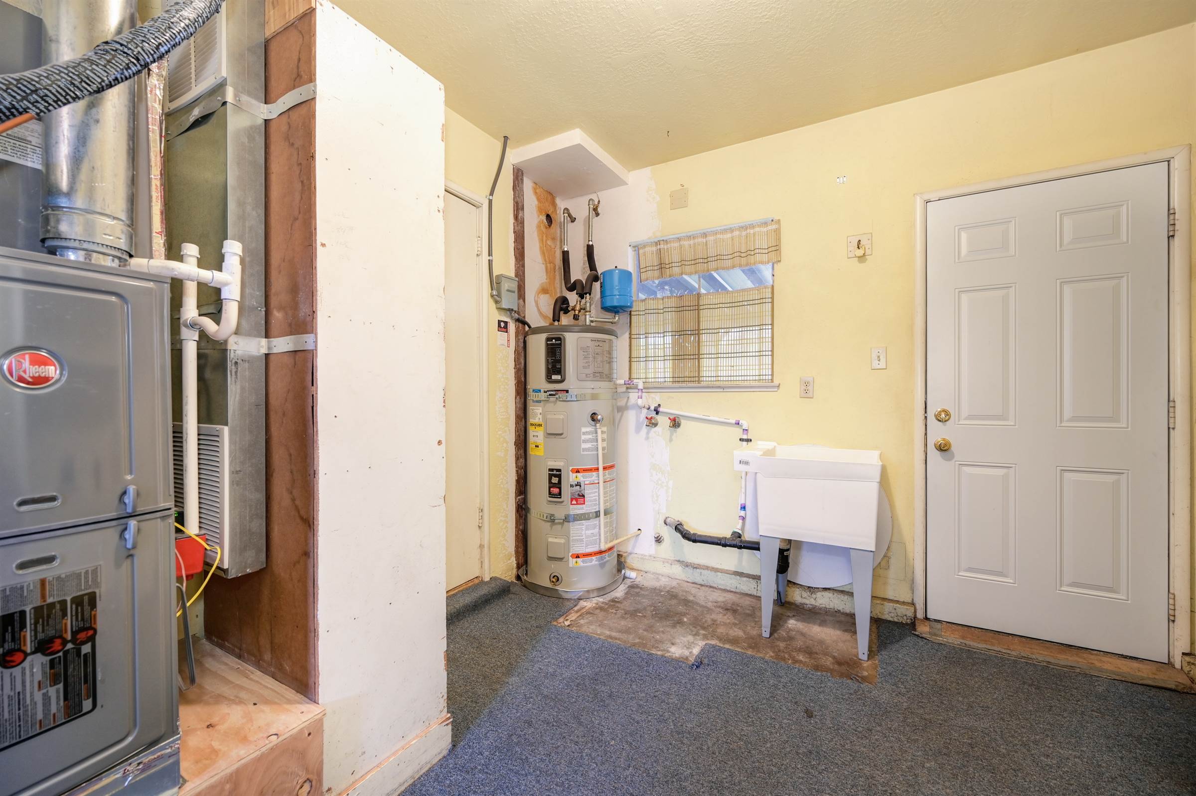 608 Belasco Avenue, Sacramento, CA 95815