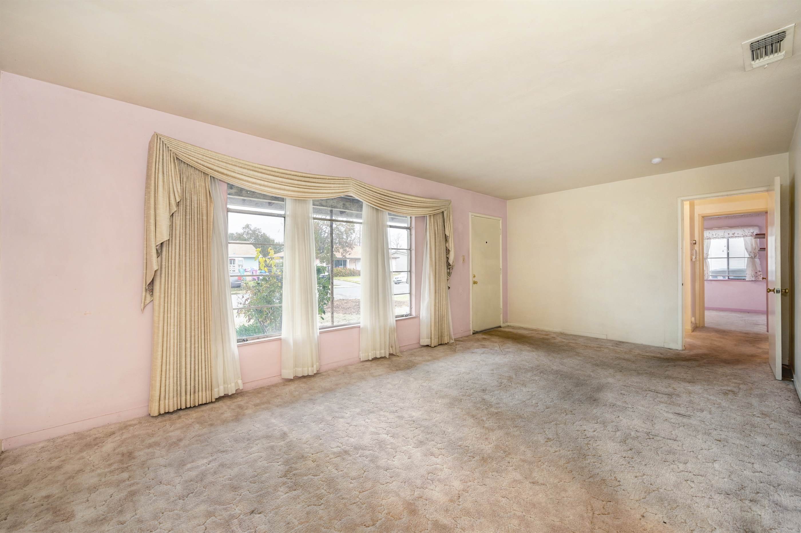 608 Belasco Avenue, Sacramento, CA 95815