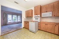 608 Belasco Avenue, Sacramento, CA 95815