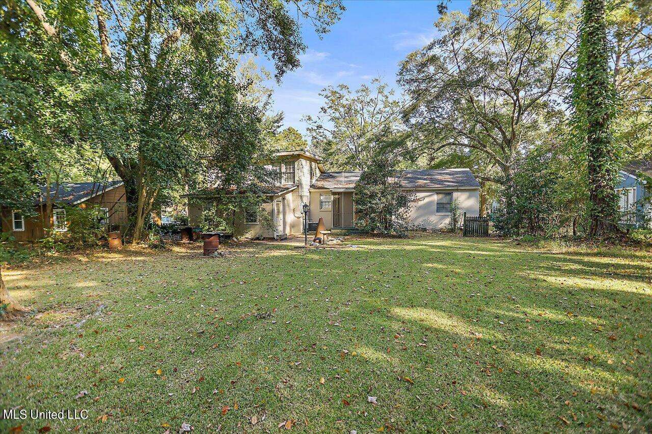 4867 Woodmont Drive, Jackson, MS 39206