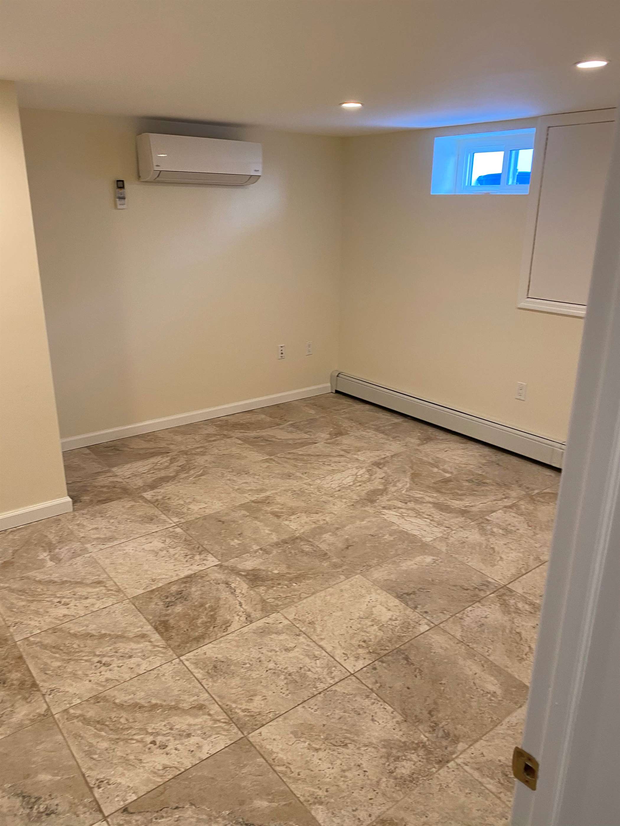 115 Mann Ave, Staten Island, NY 10314