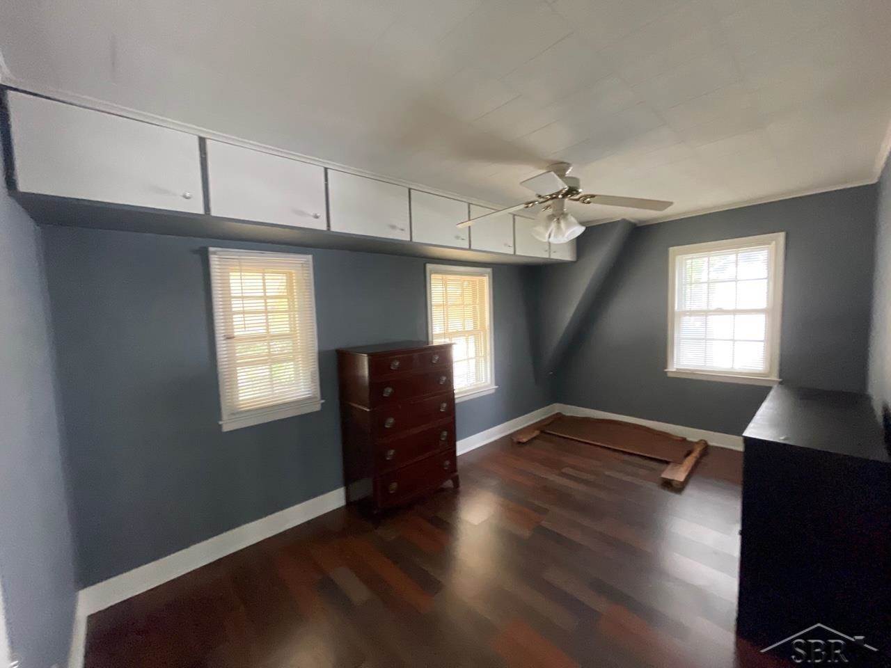 222 Garden Lane, Saginaw, MI 48602