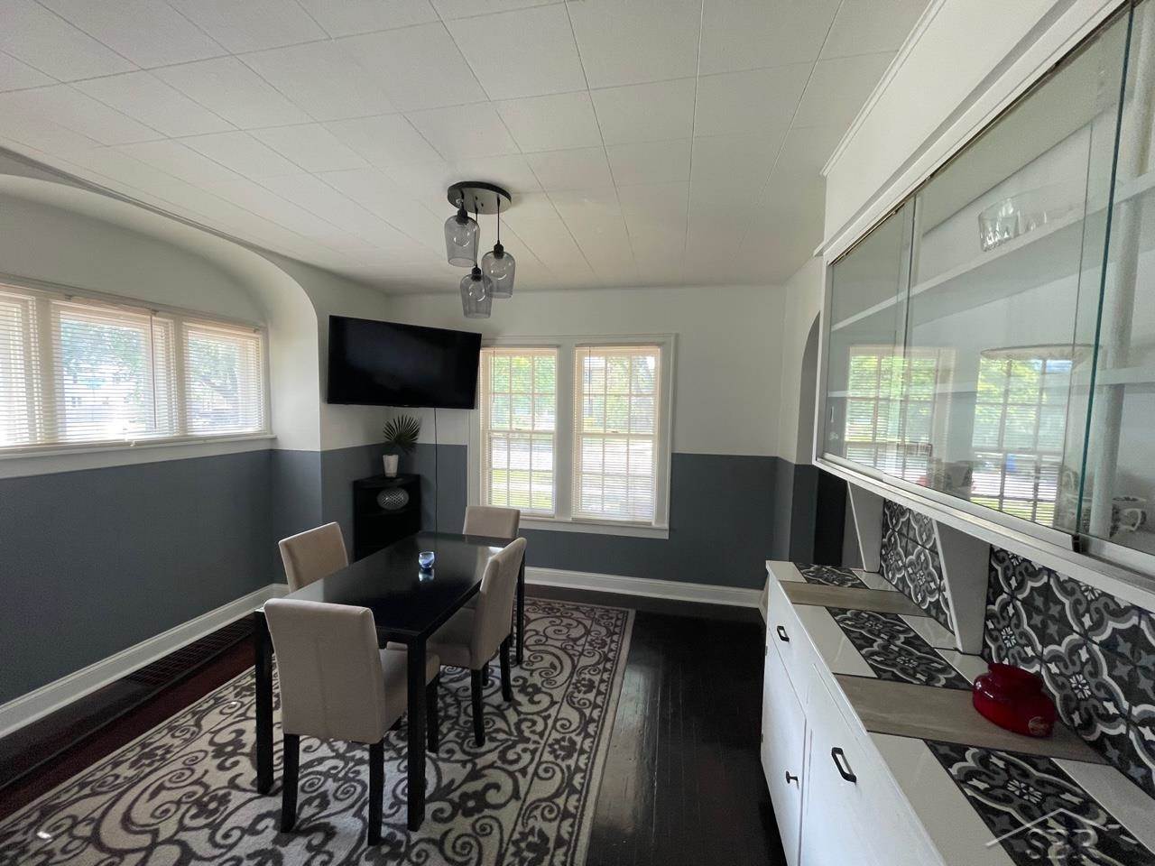 222 Garden Lane, Saginaw, MI 48602