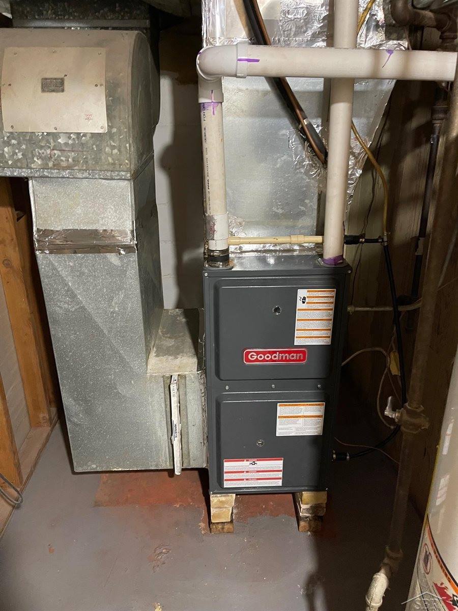 222 Garden Lane, Saginaw, MI 48602