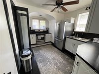 222 Garden Lane, Saginaw, MI 48602