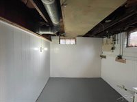 222 Garden Lane, Saginaw, MI 48602