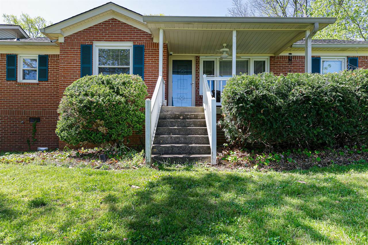 2227 Henpeck Ln, Franklin, TN 37064