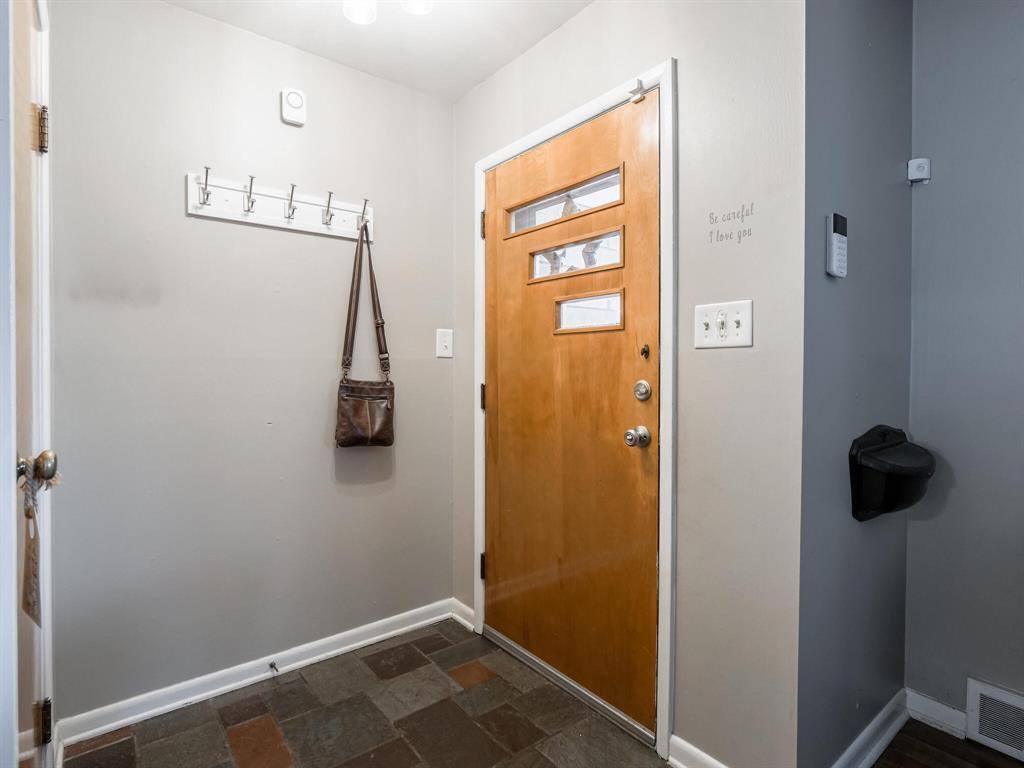 1701 Lincoln Road, Speedway, IN 46224