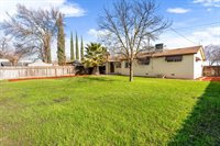 1654 Main Street, Livingston, CA 95334