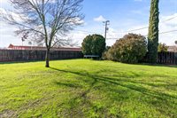 1654 Main Street, Livingston, CA 95334