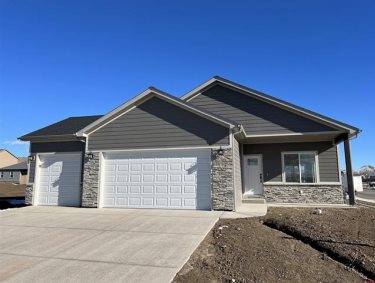 1402 Excelsior Creek Avenue, Montrose, CO 81401