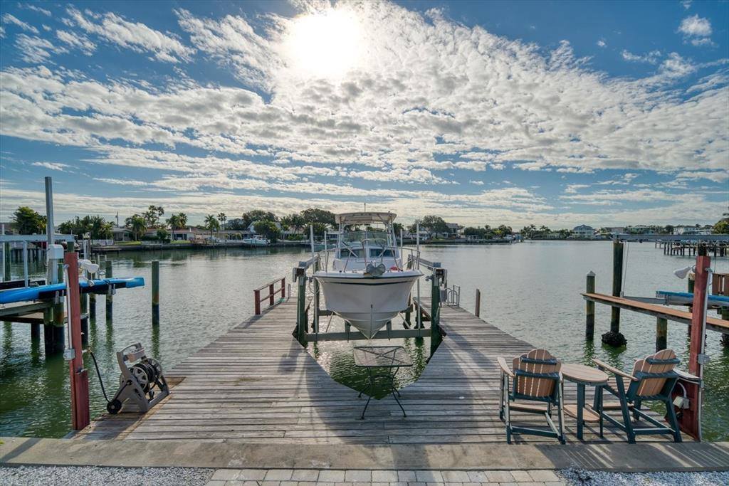 485 Harbor Drive North, Indian Rocks Beach, FL 33785