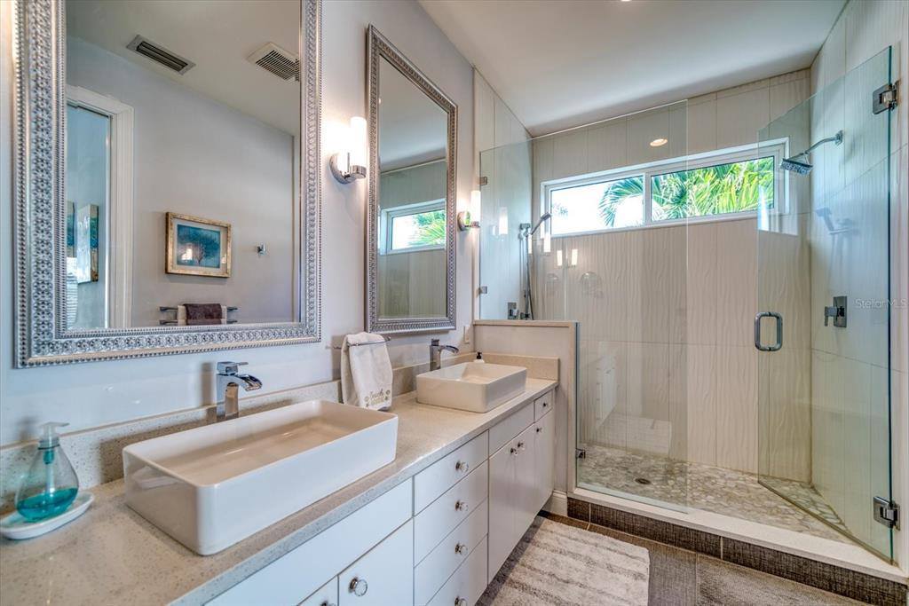 485 Harbor Drive North, Indian Rocks Beach, FL 33785