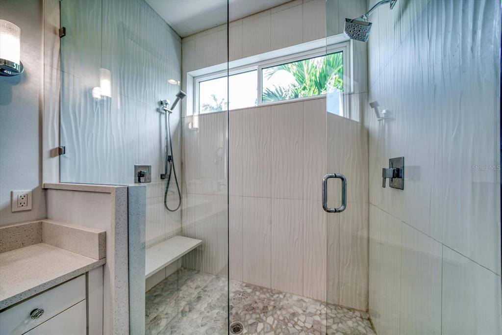 485 Harbor Drive North, Indian Rocks Beach, FL 33785