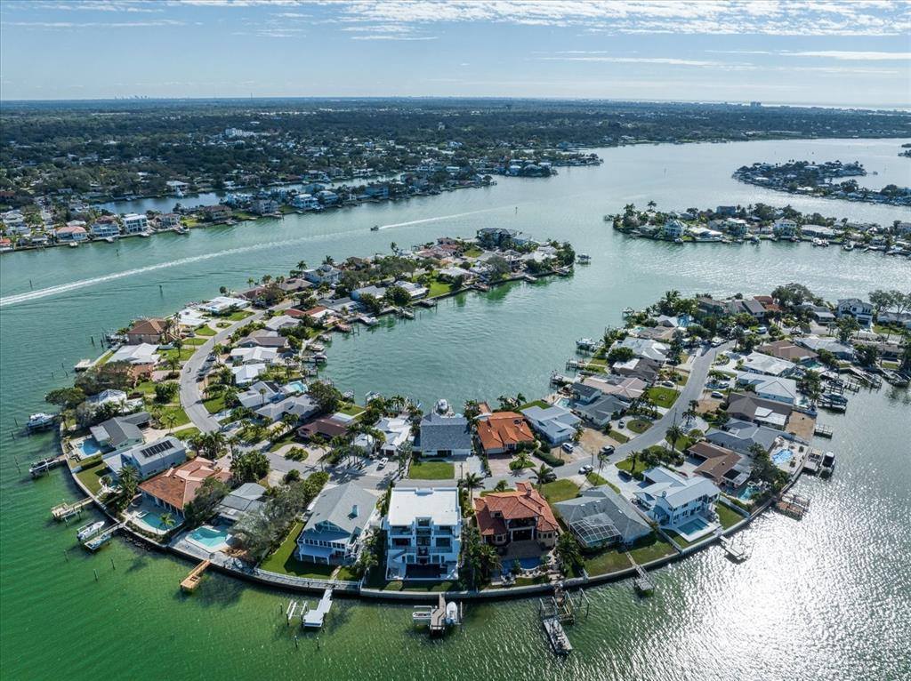 485 Harbor Drive North, Indian Rocks Beach, FL 33785