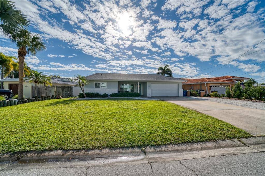 485 Harbor Drive North, Indian Rocks Beach, FL 33785