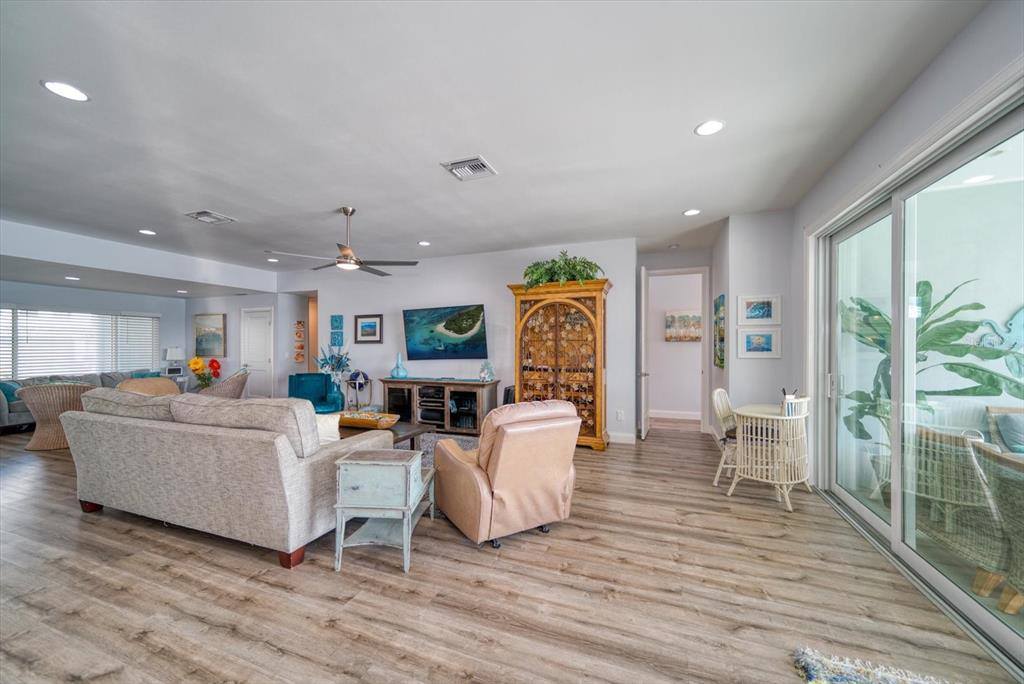 485 Harbor Drive North, Indian Rocks Beach, FL 33785