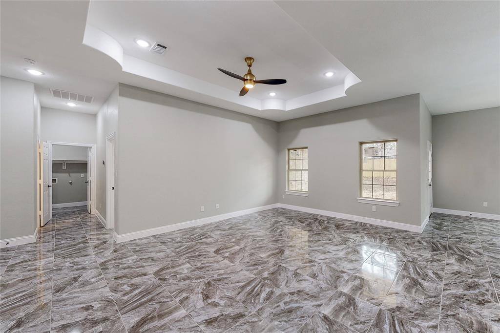 6801 Wagonet Road, Forest Hill, TX 76140