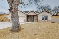 6801 Wagonet Road, Forest Hill, TX 76140