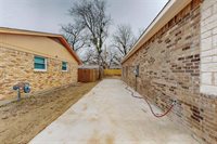 6801 Wagonet Road, Forest Hill, TX 76140